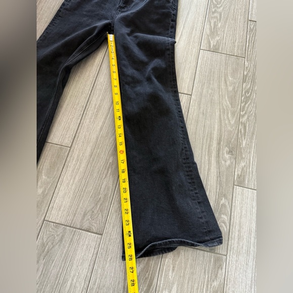 Aritzia Denim Forum|Twiggy high rise flare black jeans,closet staple•••size 26 - Picture 16 of 16